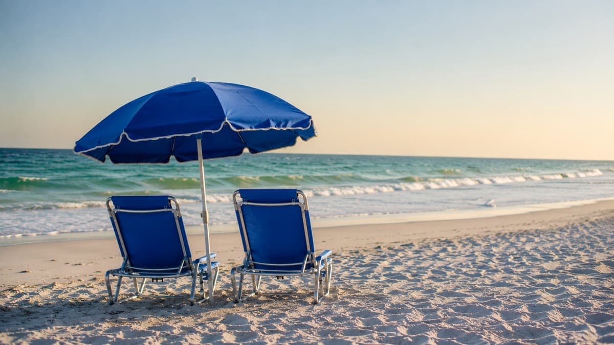 Aqua vs. Calypso Tower 3: Which Panama City Beach Condo Is Right for You?