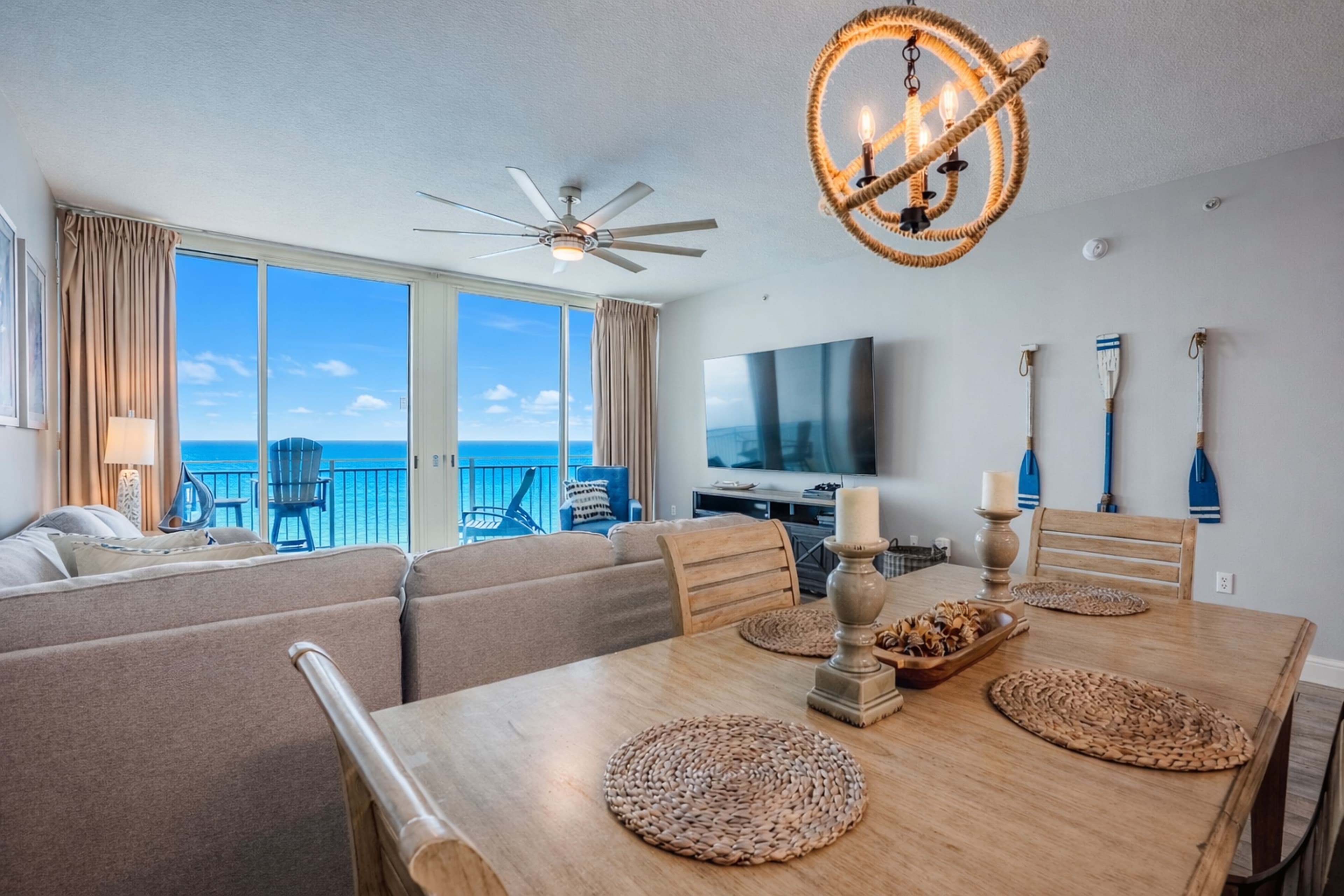 Totally Beach'n interior 4