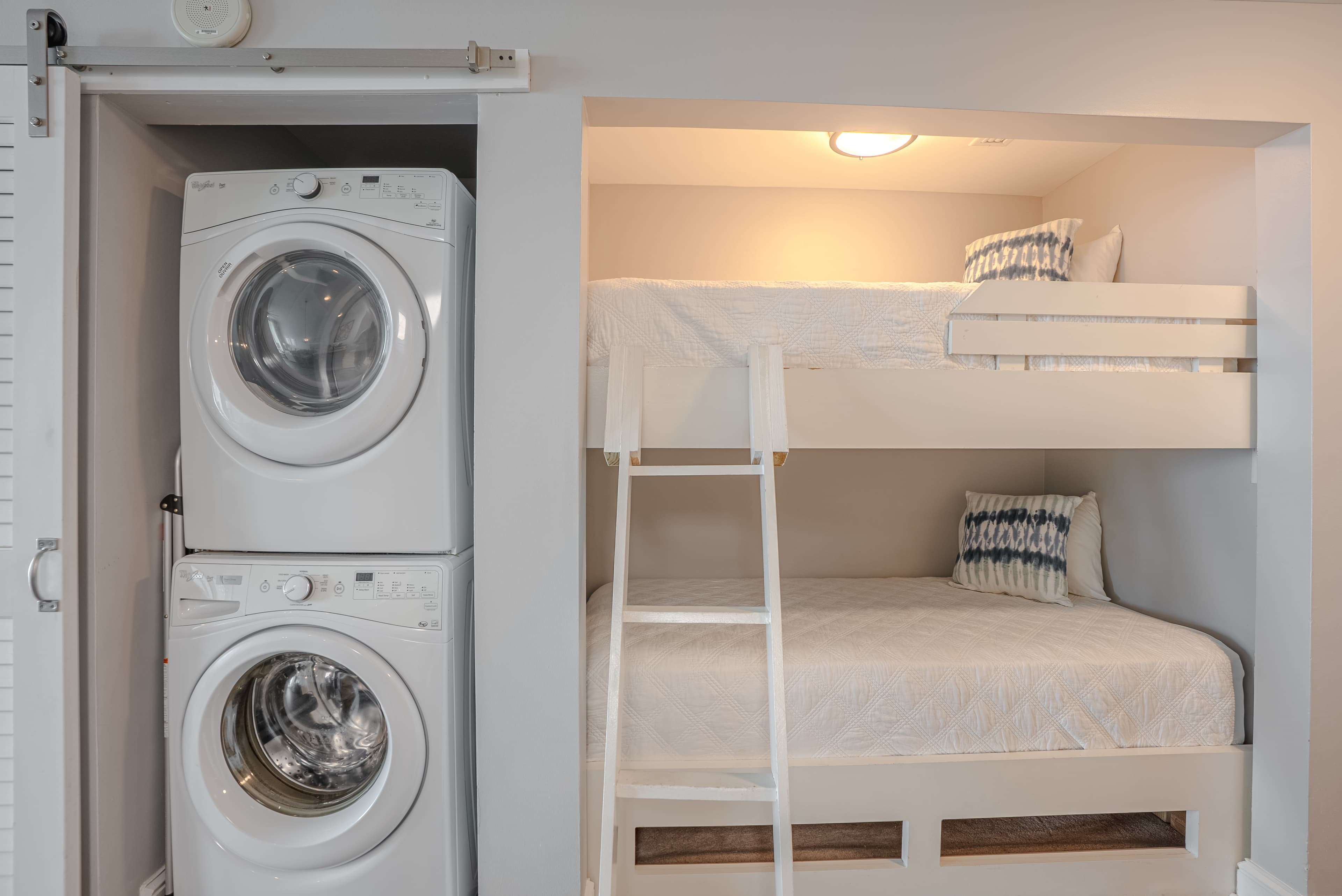 Totally Beach'n interior 11