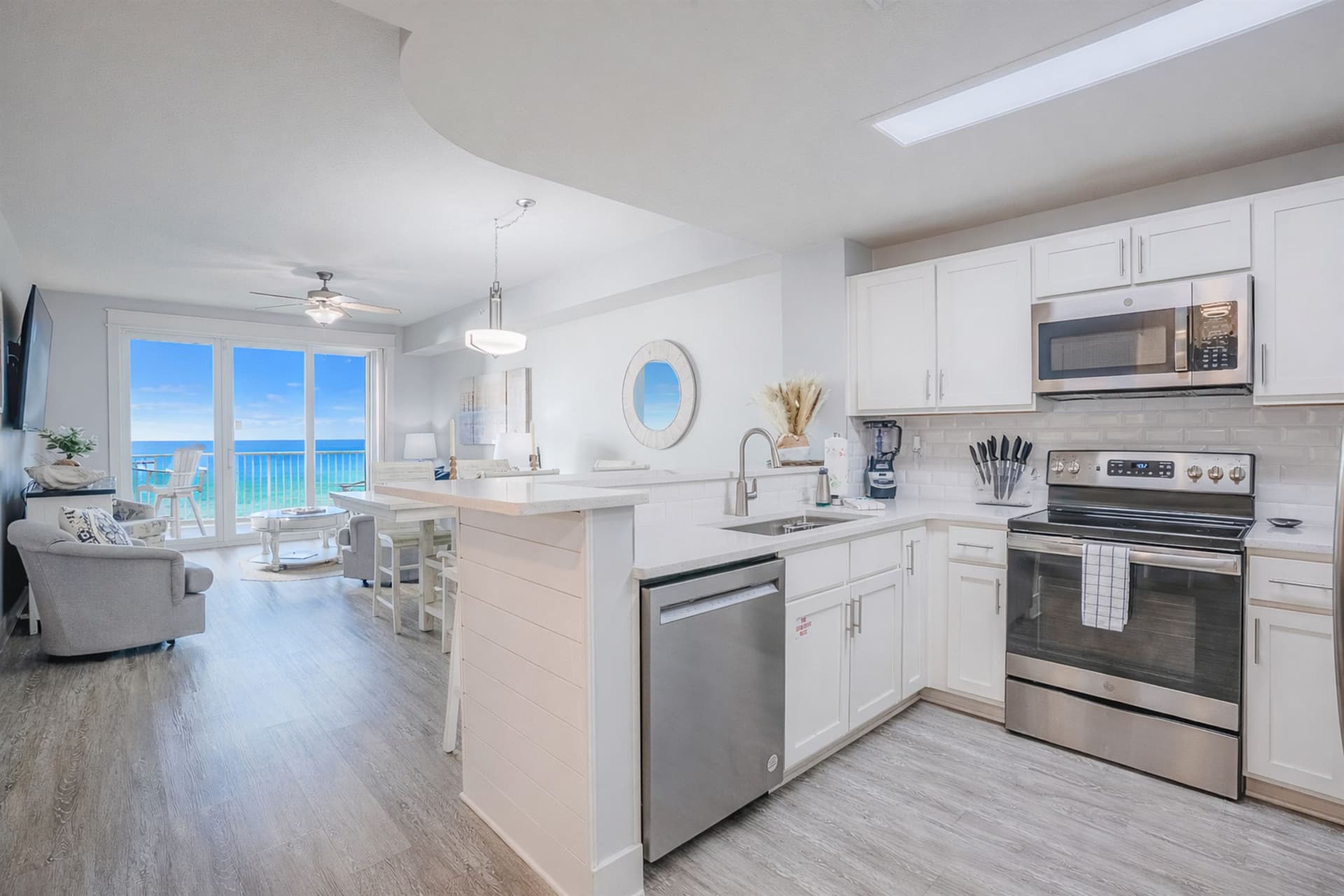 Full kitchen with coffee bar and wide open layout